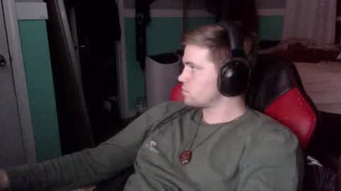 tarus333 online show from 11-11-25, 03:06