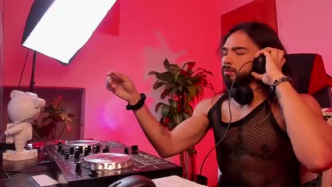 Tarzan online show from 02-02-25, 03:10