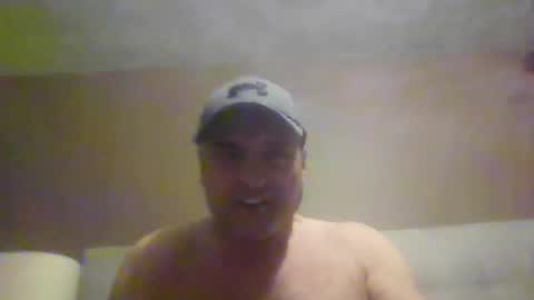 Snapshot of tarzeny77 chatting on 05-06-26, 04:08 tarzeny77 online show from 05-06-26, 04:08