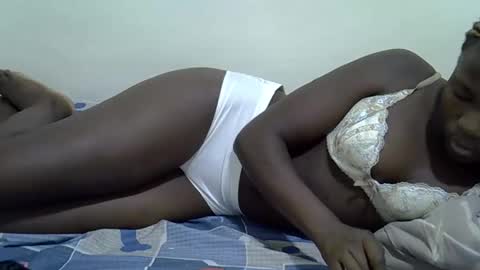 Snapshot of tash_tasha chatting on 02-23-26, 01:47 Tash Natasha online show from 02-23-26, 01:47