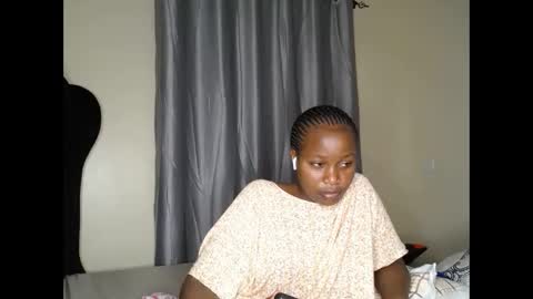 Ireen online show from 09-13-25, 06:08