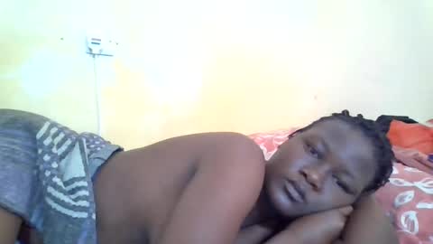 Snapshot of tashacute20 chatting on 07-21-26, 04:26 tashacute20 online show from 07-21-26, 04:26