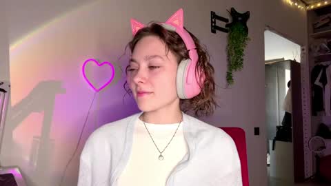 Darlin online show from 05-06-26, 10:26