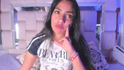 Snapshot of tashi_cute7 chatting on 07-14-26, 04:02 Tashi online show from 07-14-26, 04:02