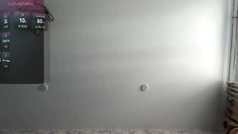 Snapshot of tashinadoncaster chatting on 05-17-26, 06:33 Viola online show from 05-17-26, 06:33