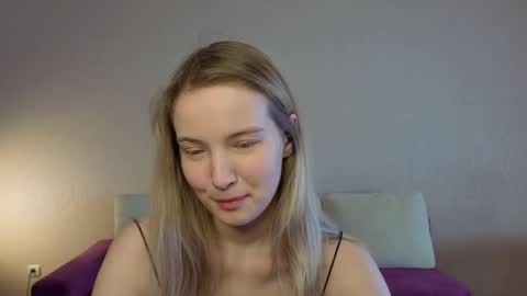 Snapshot of tashinapetitto chatting on 05-08-26, 07:46 Your Ressie online show from 05-08-26, 07:46
