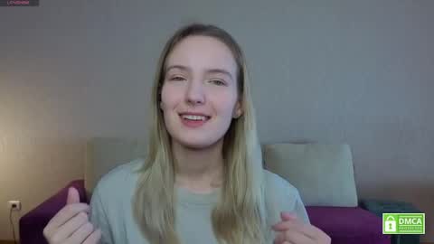 Snapshot of tashinapetitto chatting on 05-25-26, 07:36 Your Ressie online show from 05-25-26, 07:36