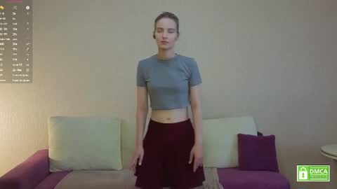 Snapshot of tashinapetitto chatting on 07-24-26, 06:22 Your Ressie online show from 07-24-26, 06:22