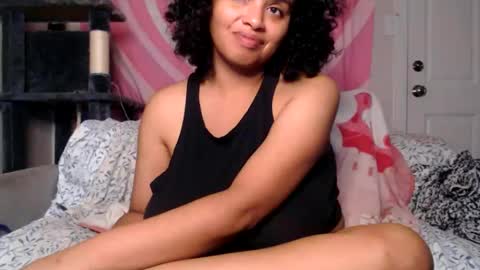 Tastee Kitty online show from 11-04-25, 07:07