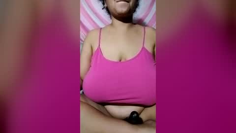Snapshot of tasteekitty chatting on 06-16-26, 08:17 Tastee Kitty online show from 06-16-26, 08:17
