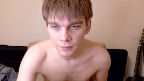 Snapshot of tasteithorny chatting on 06-16-26, 08:33 tasteithorny online show from 06-16-26, 08:33