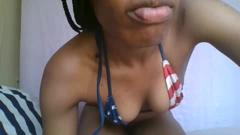 Snapshot of tastey_babe chatting on 02-08-26, 07:23 tastey_babe online show from 02-08-26, 07:23