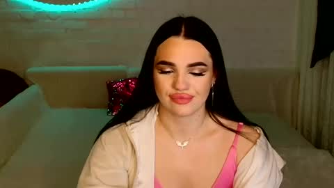 tasty_babyy online show from 12-21-24, 07:16