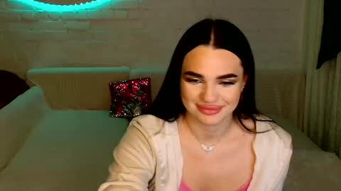tasty_babyy online show from 12-21-24, 10:19