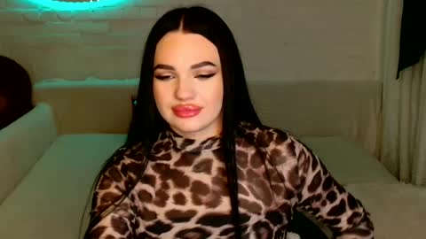 tasty_babyy online show from 01-24-25, 08:11