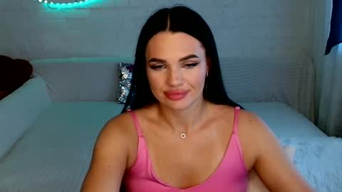 tasty_babyy online show from 09-10-25, 12:16