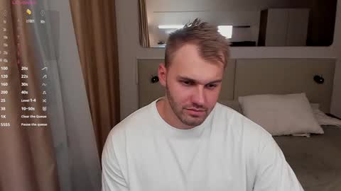 Snapshot of tasty_justin chatting on 01-05-25, 09:25 My shows 2100500 UTC3 online show from 01-05-25, 09:25