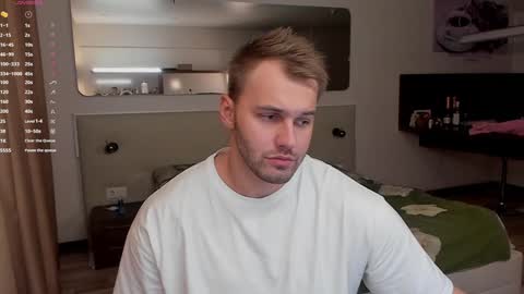 Snapshot of tasty_justin chatting on 01-21-25, 02:33 My shows 2100500 UTC3 online show from 01-21-25, 02:33