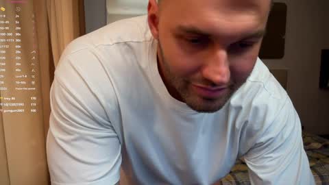 Snapshot of tasty_justin chatting on 03-12-25, 07:46 My shows 2100500 UTC3 online show from 03-12-25, 07:46