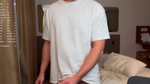 Snapshot of tasty_justin chatting on 11-11-25, 04:12 My shows 2100500 UTC3 online show from 11-11-25, 04:12