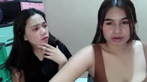 Snapshot of tastyhallie1 chatting on 02-11-25, 07:59 hallie online show from 02-11-25, 07:59