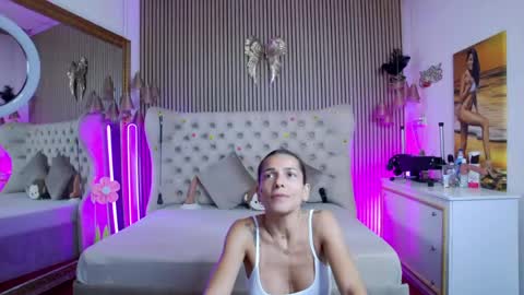 Snapshot of tastypatricia chatting on 07-10-26, 07:56 TastyPatricia online show from 07-10-26, 07:56