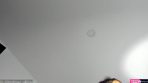 Snapshot of tati_reyes chatting on 06-12-26, 11:31 Tatiana --- Schedule Monday to Sundays 800 to 200 UTC-5 online show from 06-12-26, 11:31