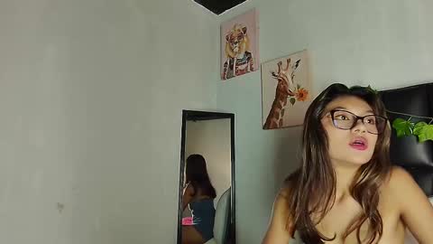 Snapshot of tatiana_mendoza chatting on 03-04-25, 08:38 tatiana_mendoza online show from 03-04-25, 08:38