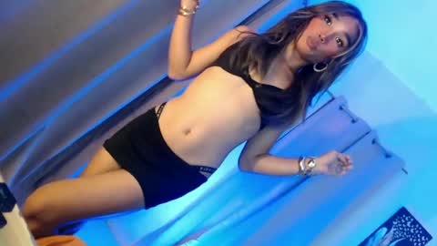 Snapshot of tatiana_wilton chatting on 07-07-26, 04:33 ANDREA online show from 07-07-26, 04:33