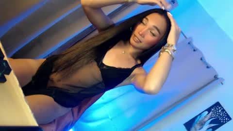 Snapshot of tatiana_wilton chatting on 07-12-26, 04:53 ANDREA online show from 07-12-26, 04:53