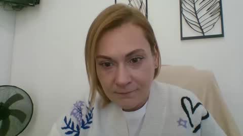 tatiana_xi online show from 10-22-25, 12:38