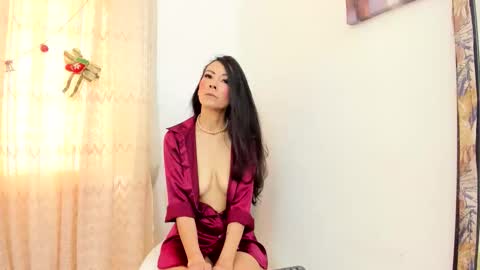 Tatiana Potter online show from 12-19-25, 05:20