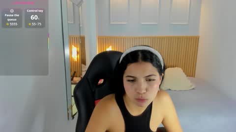 T A T I  online show from 02-20-26, 07:36