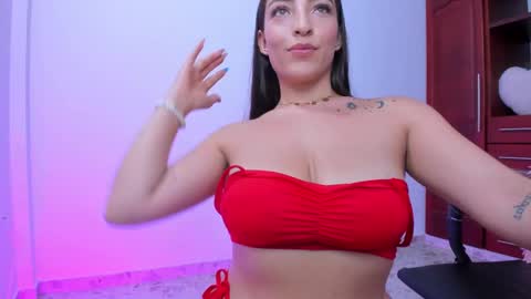 Snapshot of tatis_lopez_ chatting on 02-12-25, 11:30 Tatiana Lopez online show from 02-12-25, 11:30