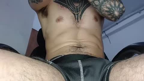 Snapshot of tatsexboy chatting on 07-08-26, 10:42 SeX-Boy online show from 07-08-26, 10:42