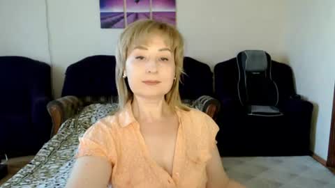 Snapshot of tattease chatting on 06-14-26, 11:45 Tattease online show from 06-14-26, 11:45