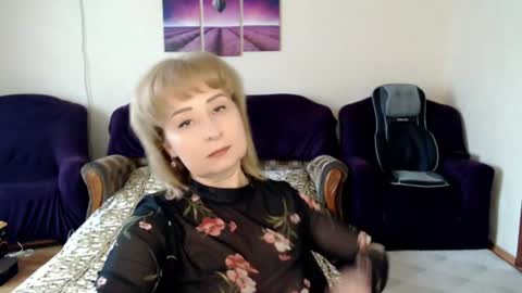 Snapshot of tattease chatting on 07-10-26, 11:24 Tattease online show from 07-10-26, 11:24