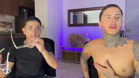 Snapshot of tattoguys_cums chatting on 12-02-25, 11:11 Jonathan Juan online show from 12-02-25, 11:11