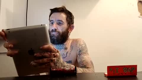 Snapshot of tattoo3333 chatting on 09-25-25, 03:38 tattoo3333 online show from 09-25-25, 03:38