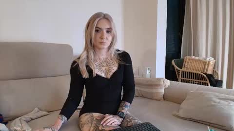 tattoobbgirl online show from 03-21-26, 06:33