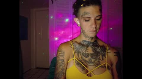 Snapshot of tattooed_natalia chatting on 06-19-26, 09:46 Natalia 3 online show from 06-19-26, 09:46