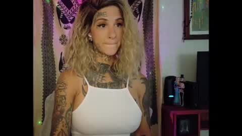 Snapshot of tattooed_natalia chatting on 07-20-26, 09:50 Natalia 3 online show from 07-20-26, 09:50