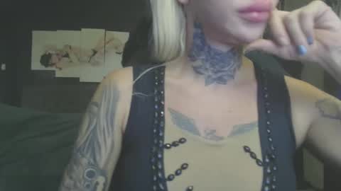 tatuada_safada online show from 06-09-26, 08:59