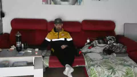 Snapshot of tatuadorhotxxx chatting on 11-29-25, 03:42 Tatuado20cm online show from 11-29-25, 03:42