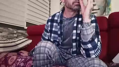 Snapshot of tatuadorhotxxx chatting on 04-09-26, 10:48 Tatuado20cm online show from 04-09-26, 10:48