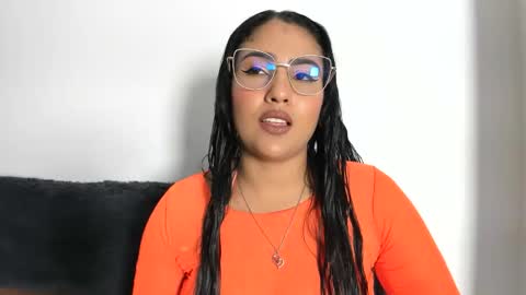Tatiana Gomez online show from 05-18-26, 08:31