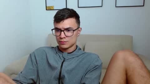 Snapshot of taurus4k chatting on 01-08-25, 01:32 taurus4k online show from 01-08-25, 01:32