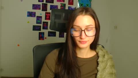 Taya online show from 02-04-26, 06:52