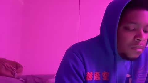 Snapshot of taybiz3 chatting on 12-07-24, 03:36 carl lewis online show from 12-07-24, 03:36