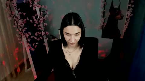 Snapshot of tayla_candy chatting on 12-21-25, 07:48 Tayla online show from 12-21-25, 07:48